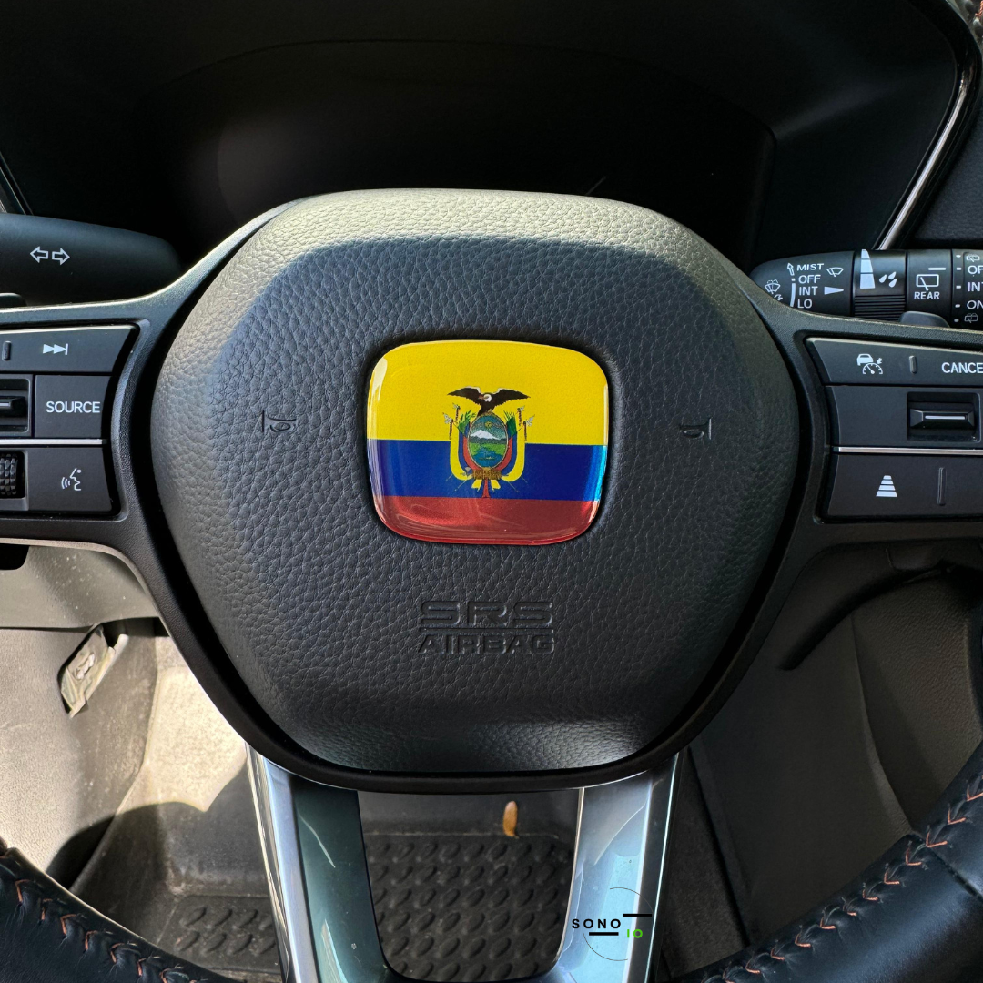 Ecuador Flag 3D Emblem Steering Wheel - automotive (comparable with most Hondas)