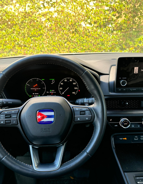 Load image into Gallery viewer, Cuba Flag 3D Emblem Steering Wheel - automotive (comparable with most Hondas)
