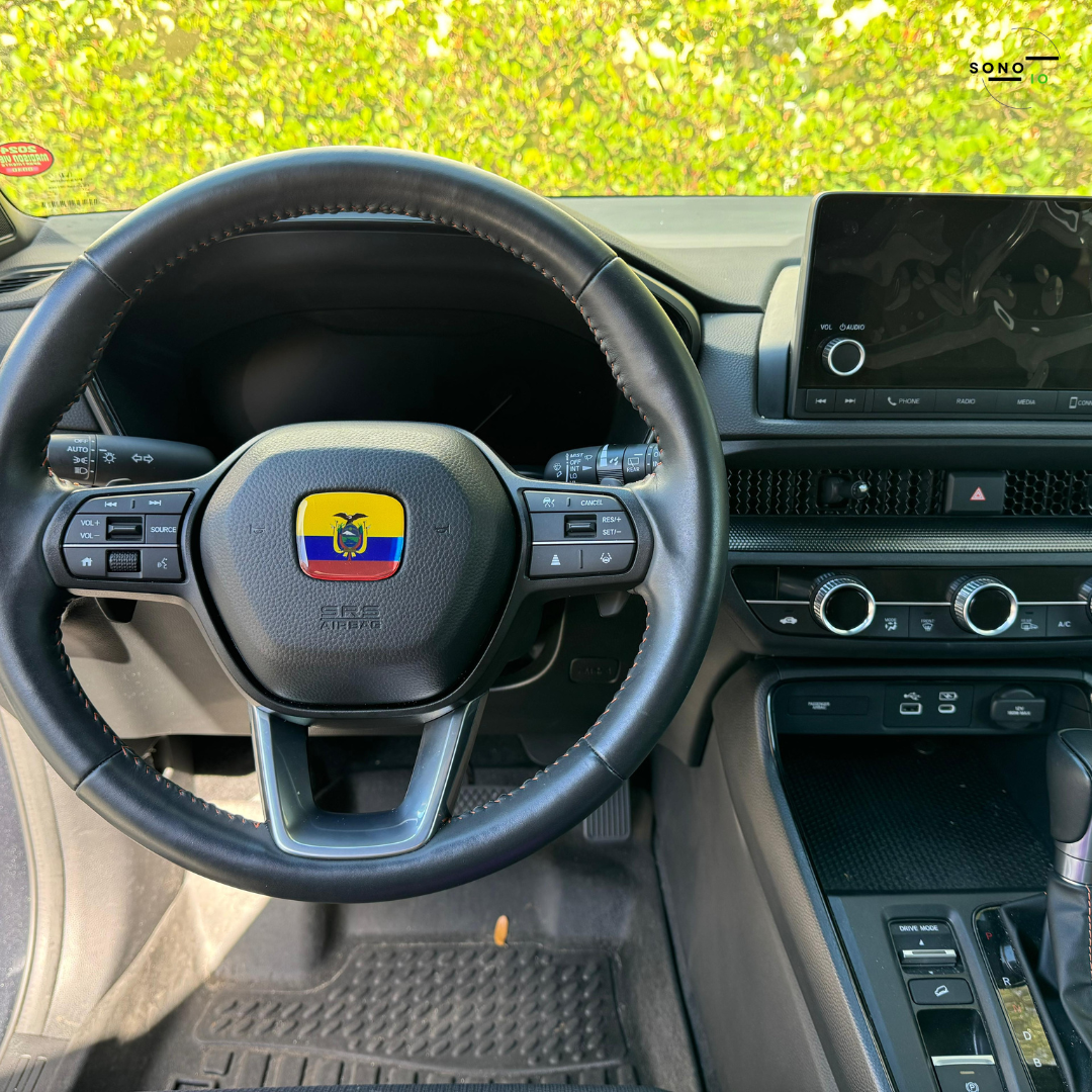 Ecuador Flag 3D Emblem Steering Wheel - automotive (comparable with most Hondas)