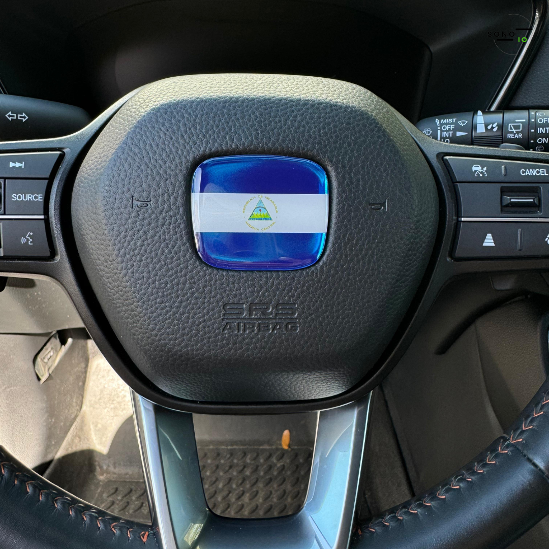 Nicaragua Flag 3D Emblem Steering Wheel - automotive (comparable with most Hondas)