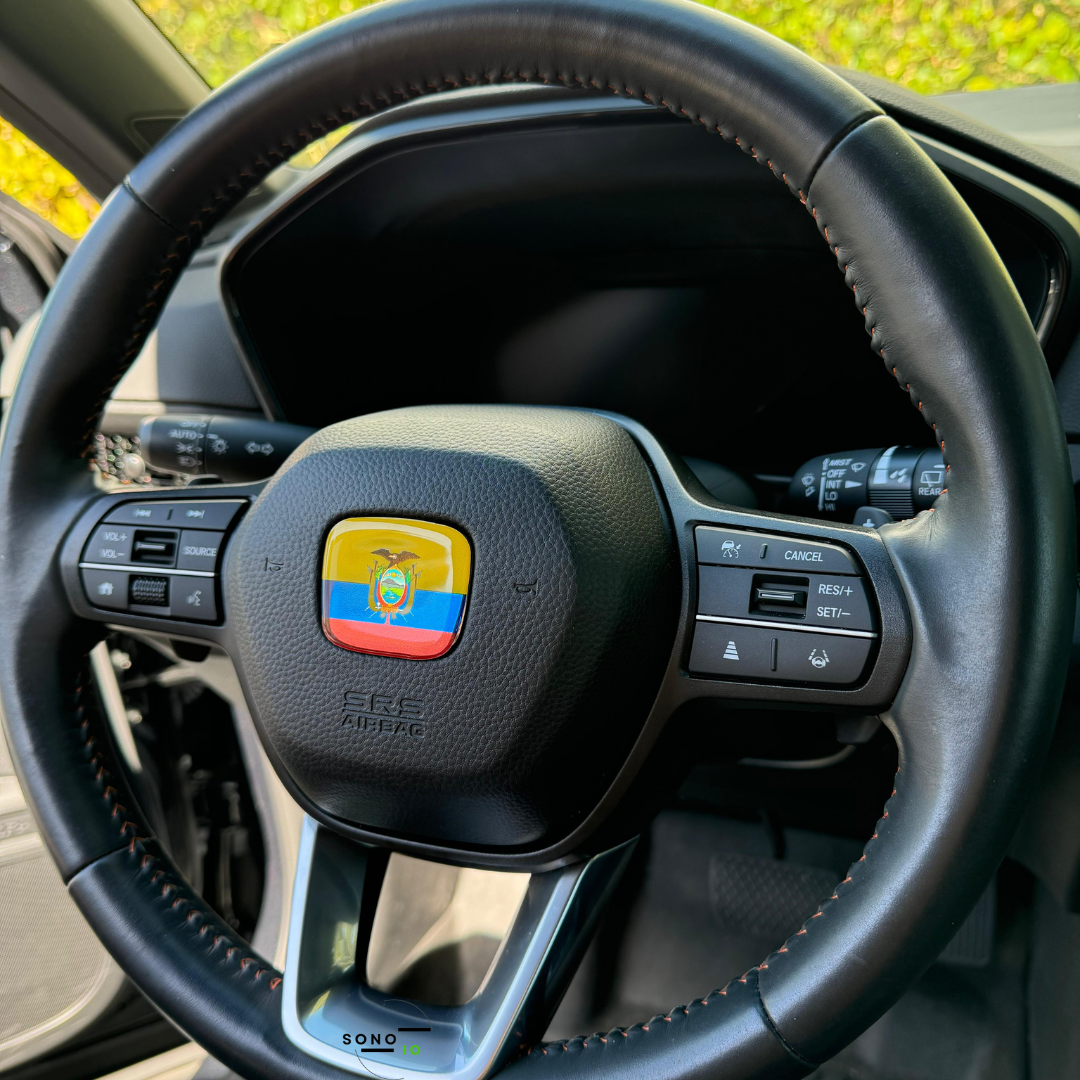 Ecuador Flag 3D Emblem Steering Wheel - automotive (comparable with most Hondas)