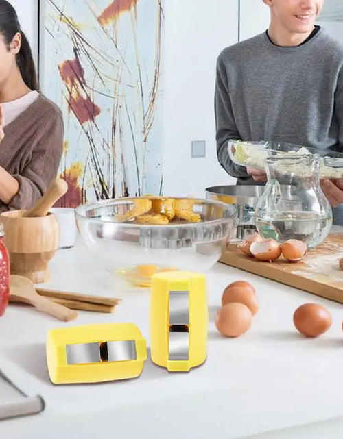 Load image into Gallery viewer, Creative portable fast egg opener  Egg Cracker Tool for Raw Eggs Portable Kitchen Utensils Effortless Egg Cutter for Camping
